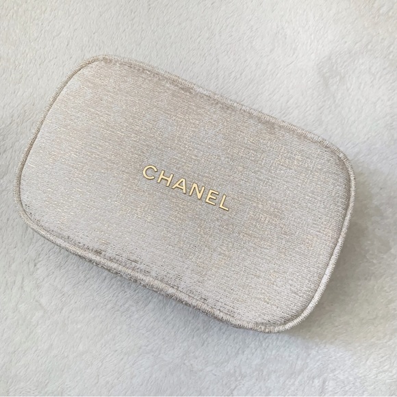 NEW Chanel 2023 Holiday Set - Picture 3 of 5